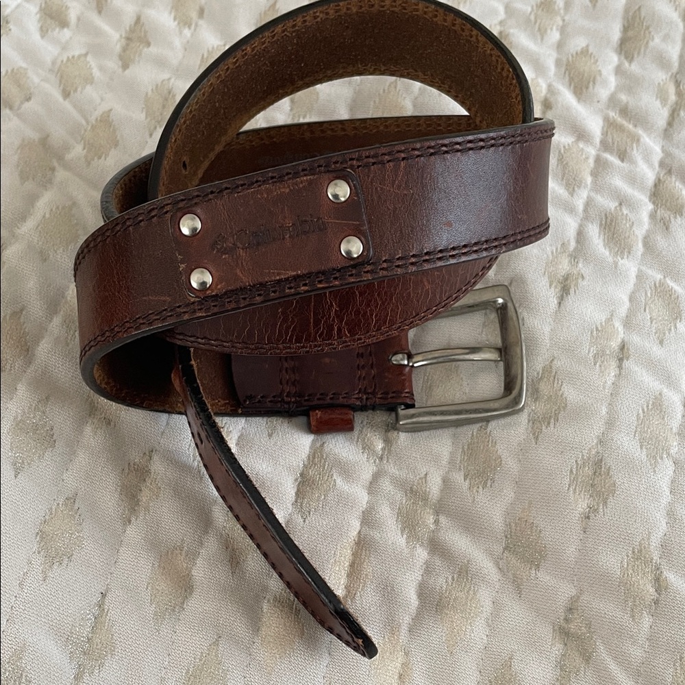 Columbia Vintage Dark Brown Leather Men's‎ Belt with Silver 2” Buckle Size 38